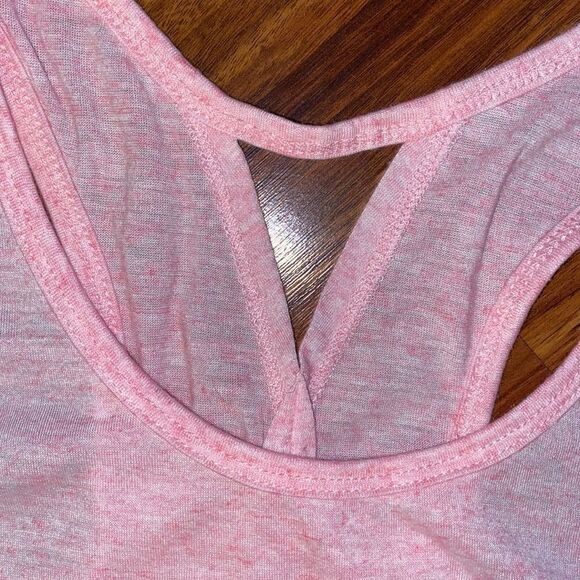 4 for $50 🎃 Free Country Pastel Pink Open Back Active Tank Womens Size Medium - Picture 3 of 8